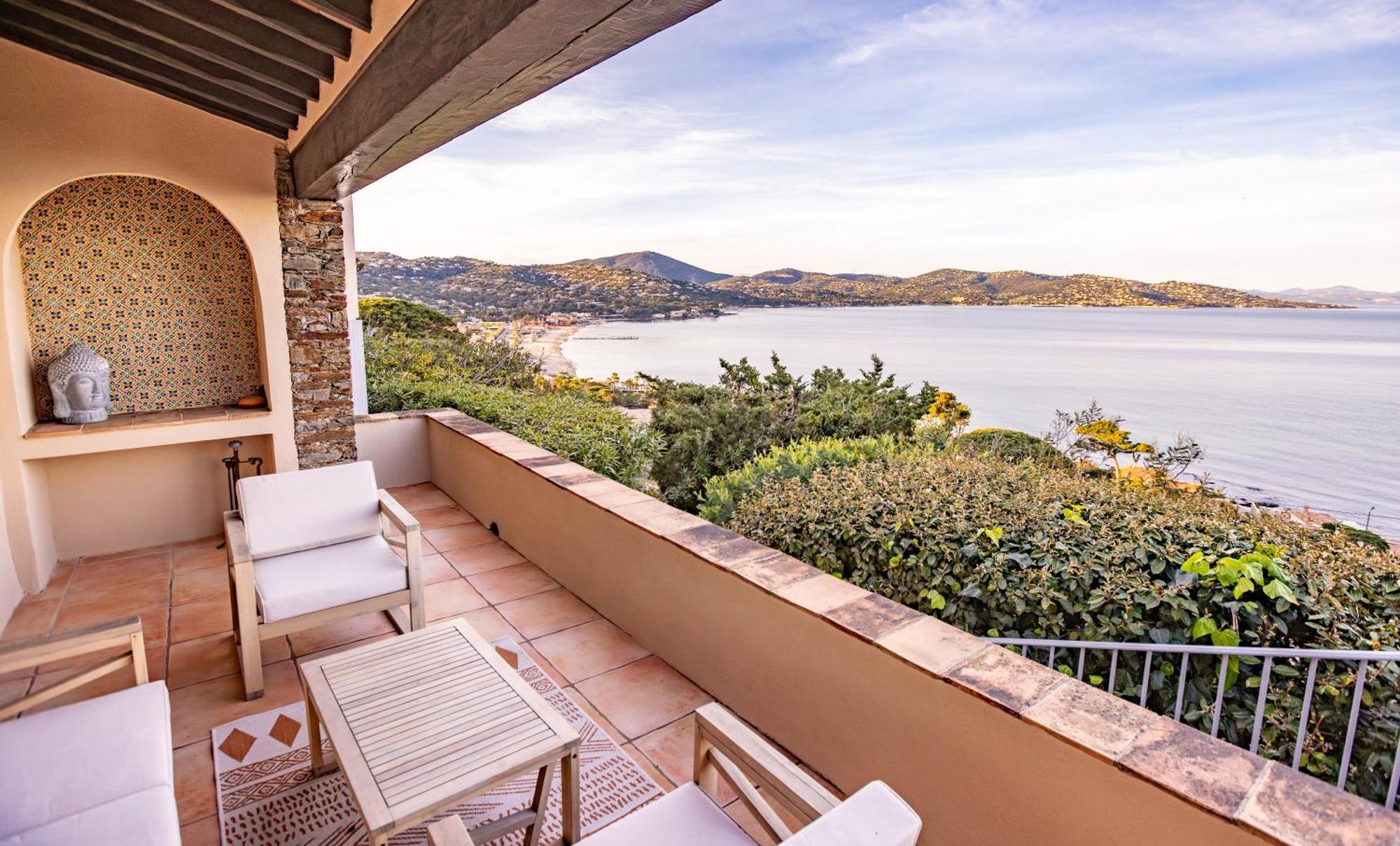 Superbe Villa, Incroyable Vue Mer, Piscine Chauffee, Climatisee Sainte-Maxime Exteriör bild