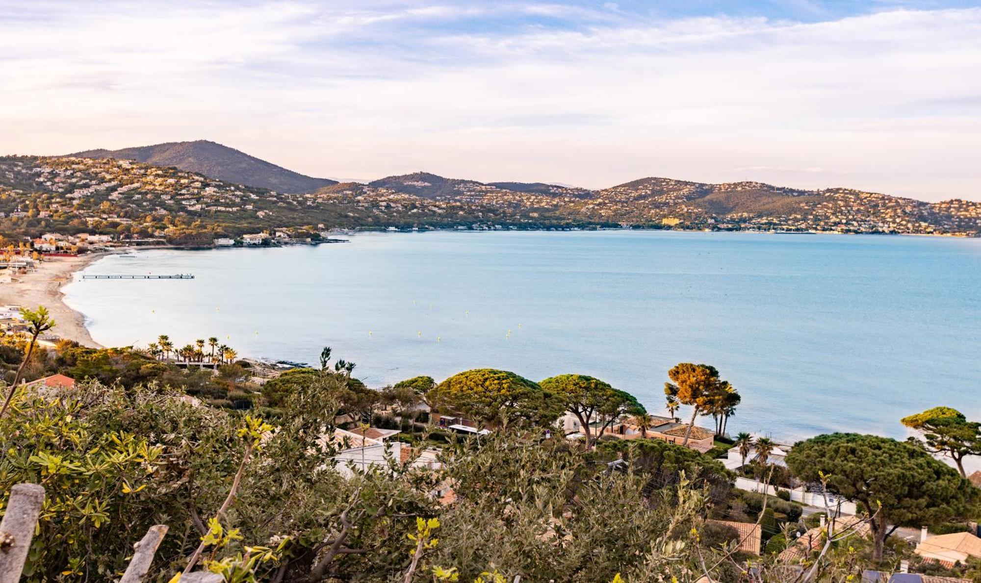 Superbe Villa, Incroyable Vue Mer, Piscine Chauffee, Climatisee Sainte-Maxime Exteriör bild