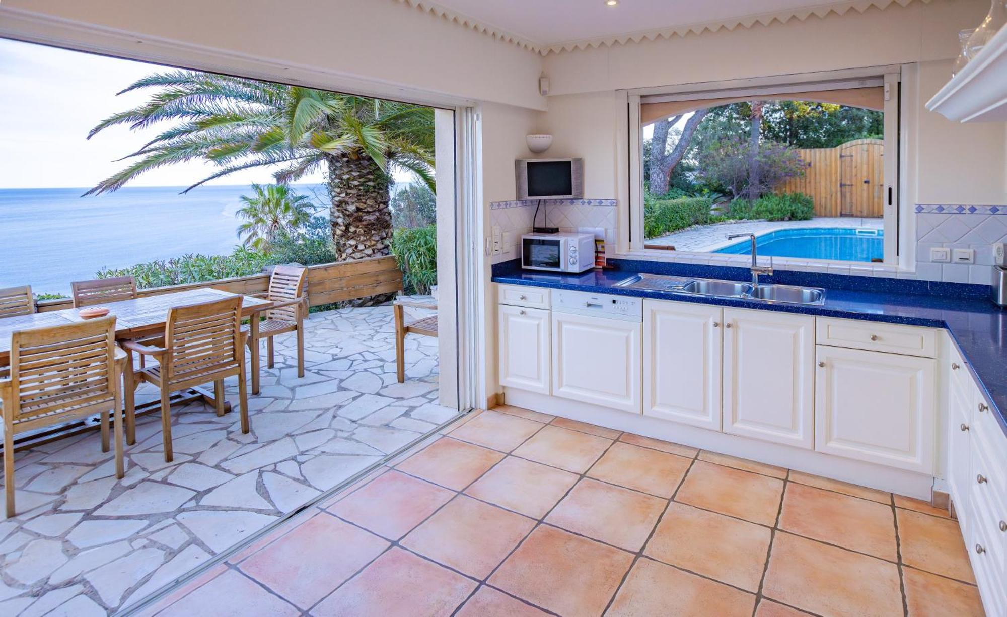 Superbe Villa, Incroyable Vue Mer, Piscine Chauffee, Climatisee Sainte-Maxime Exteriör bild